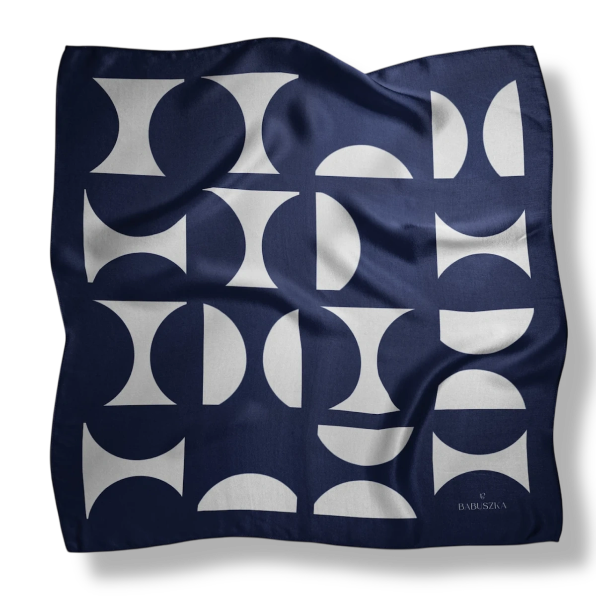 Scarf Mockup 1920x1282 Tafla