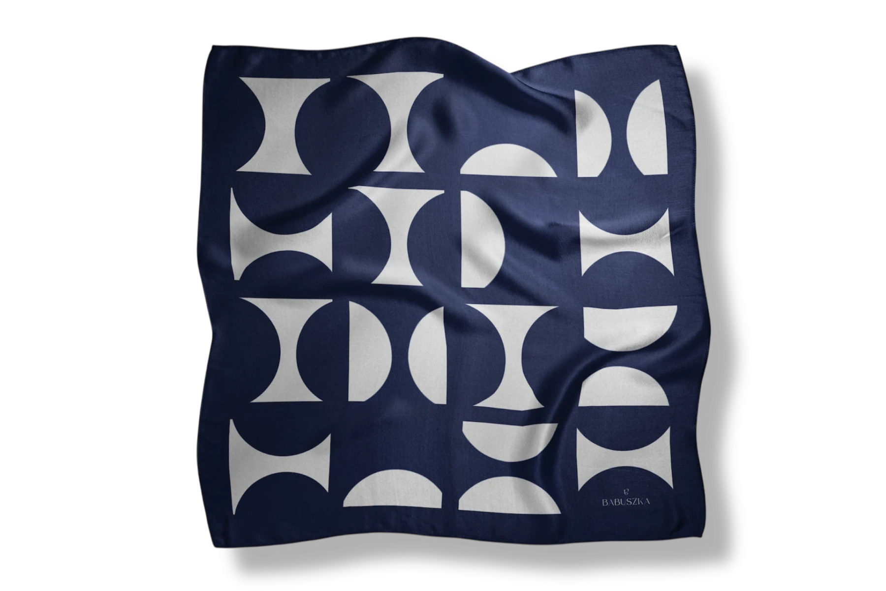 Scarf Mockup 1920x1282 Tafla